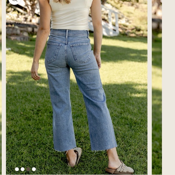 Neuflora Clayton Jeans - Picture 2 of 8